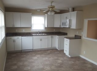 6705 Rebecca Ln, Louisville, KY 40258