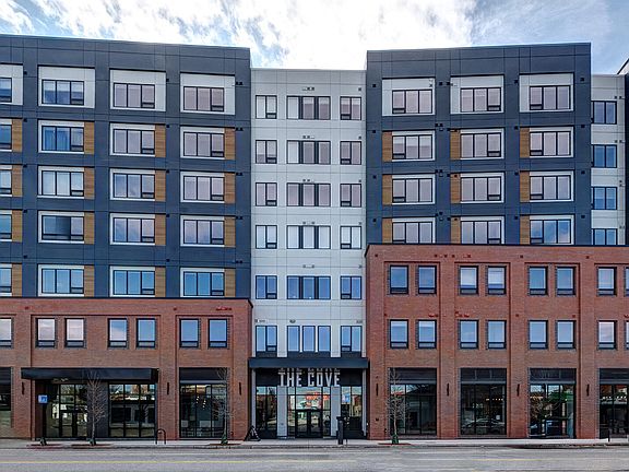 3rd image of 85 Green St #307