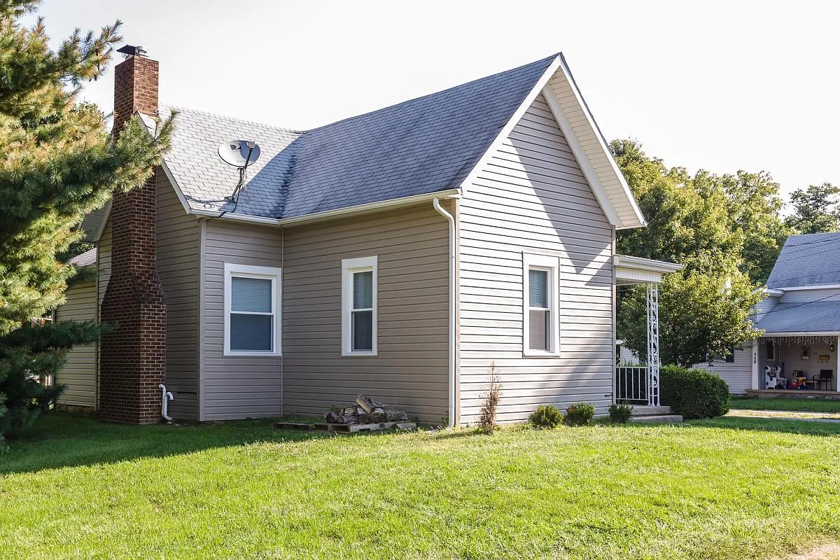 1 bed, 900 sqft, $900 — Photo 3