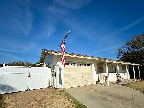 2nd image of 793 N Kemp Avenue
