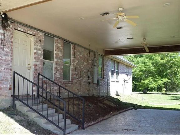 3rd image of 57336 Beverly Dr