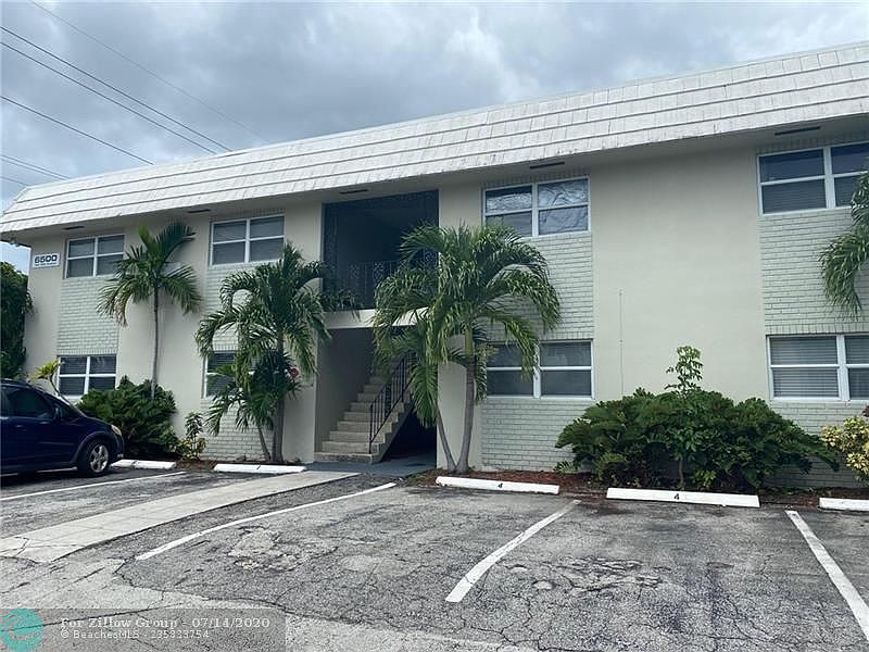 1st image of 6500 NE 18th Ave #1