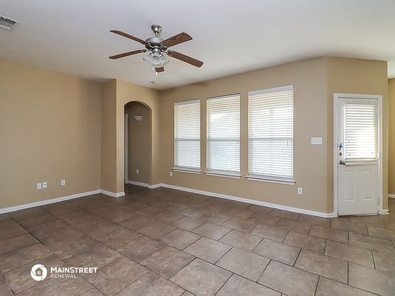 4th image of 226 Kennedy Dr