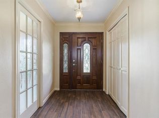 643 S Rivershire Dr, Conroe, TX 77304