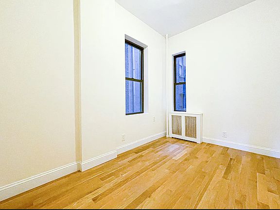 4th image of 346 E 62nd St #3A