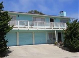 308B 1st St, Pacific Grove, CA 93950