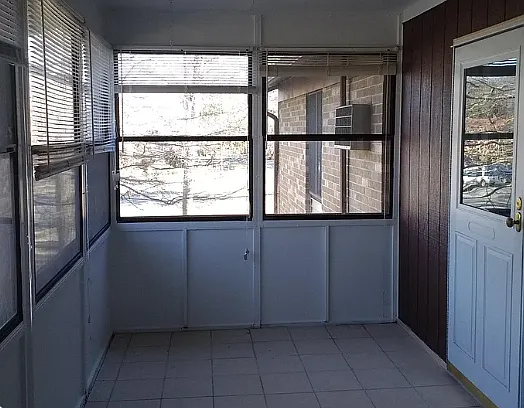 117 Amberly Dr #D — Photo 10