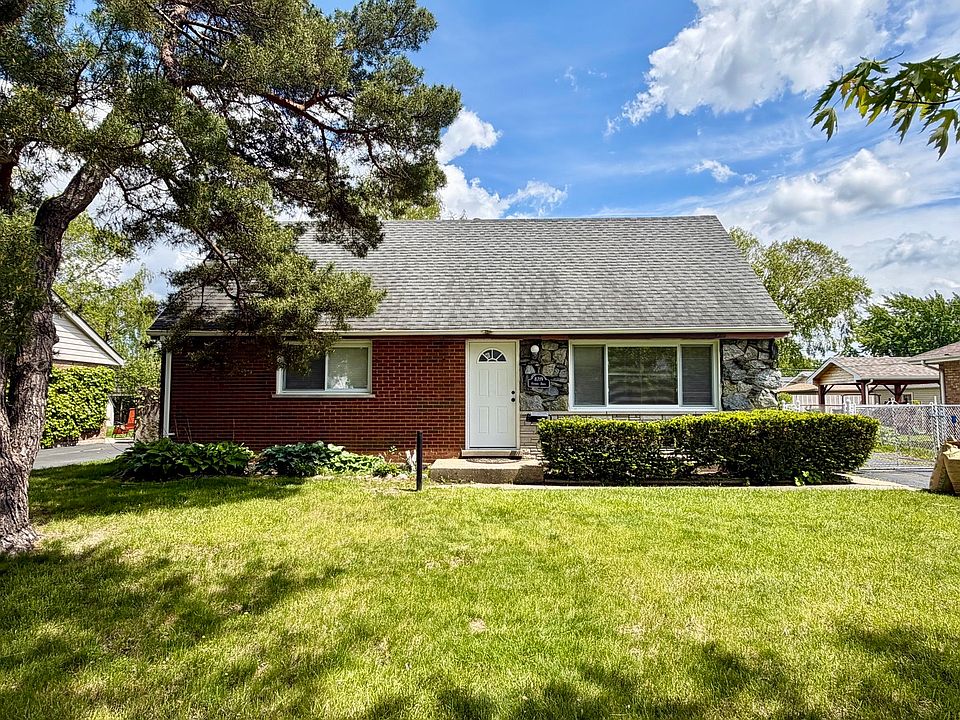 1st image of 8719 Olympic Dr