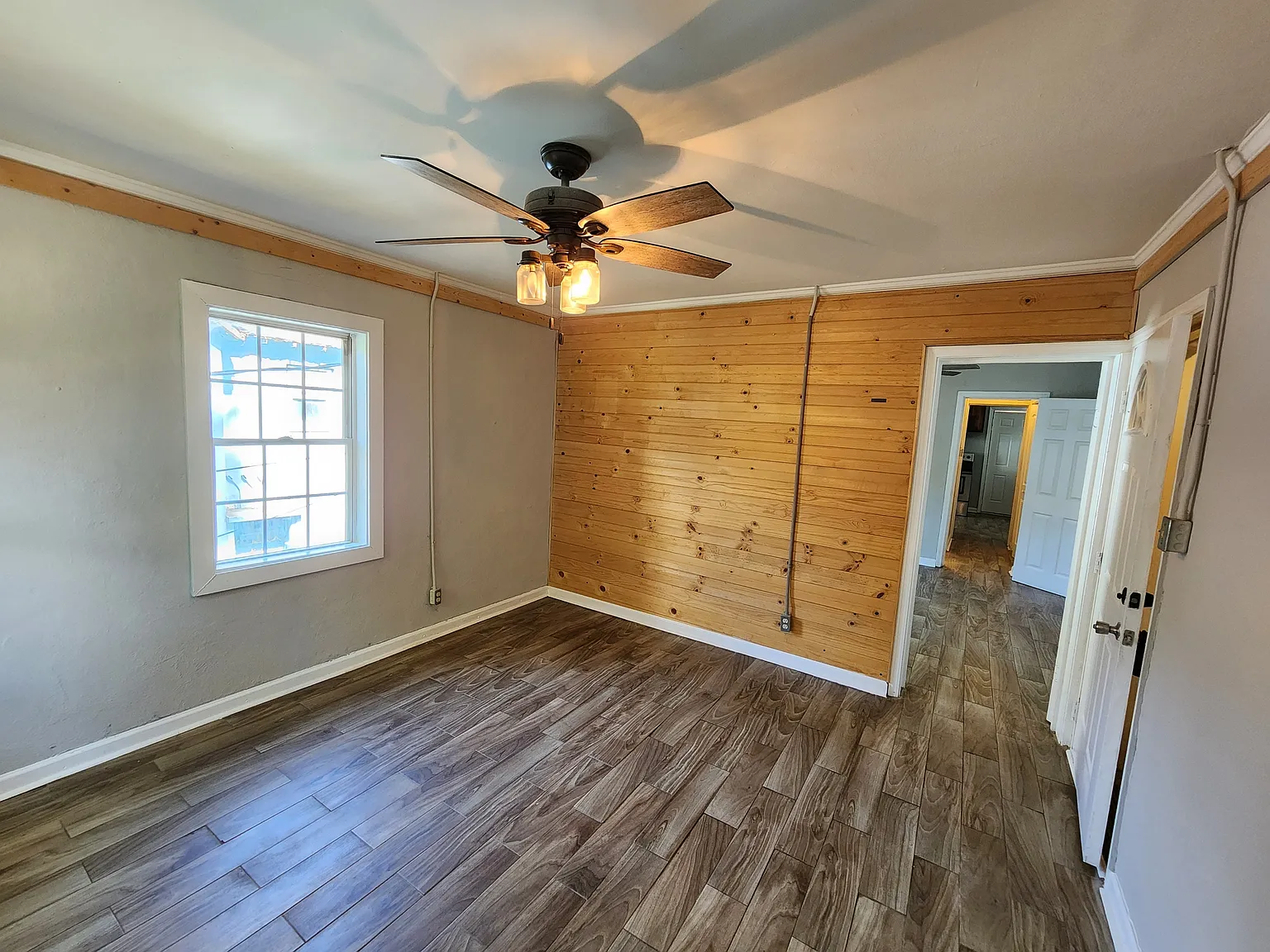 543 Oliver Street NW - 1B — Photo 2