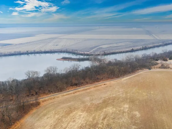 0 Galvin Pl, Manito, IL 61546