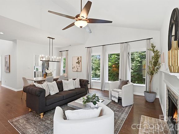 4th image of 2552 Middlebridge Ln