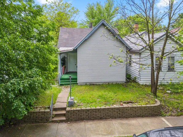 2642 Fox Ave, Fort Wayne, IN 46807