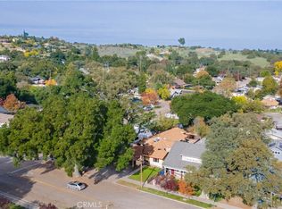 309 & 311 15th St, Paso Robles, CA 93446