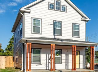 8502 Sharonbrook Dr, Charlotte, NC 28210