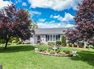 23 W 17th St, Front Royal, VA 22630