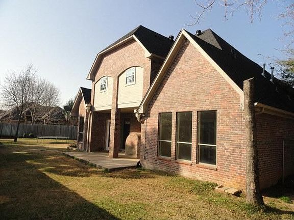 2nd image of 7405 Bedshire Ct