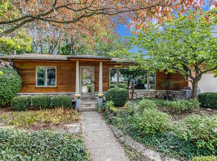 1601 Bernice Ave, Saint Joseph, MI 49085