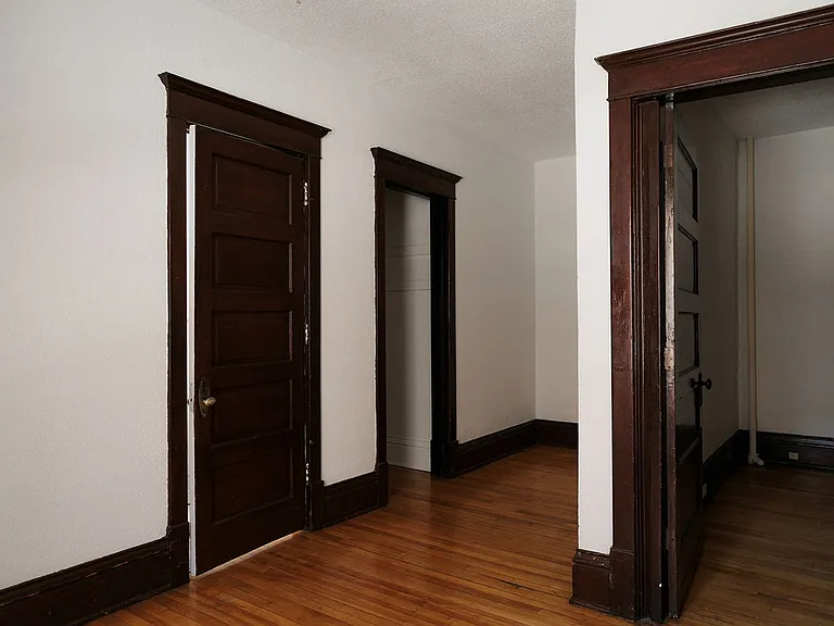 Loring Park Apartments — Photo 13