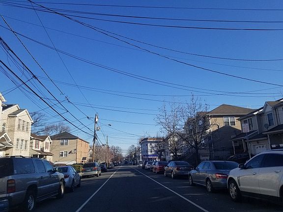 4th image of 754 S 19th St