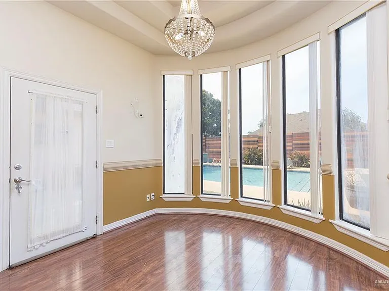 1903 Audrey Dr — Photo 7