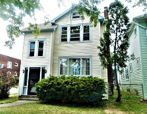 1st image of 153 Nassau Ave