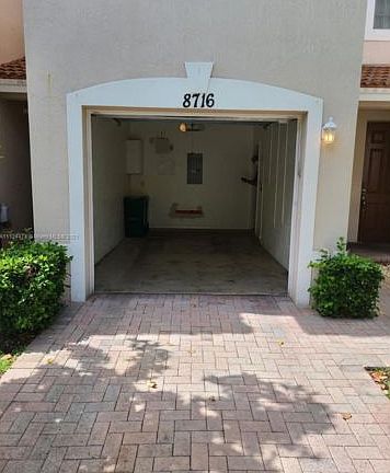 4th image of 8716 Cypress Walk Ct