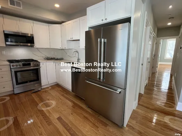 73 Pearl St #2, Somerville, MA 02145
