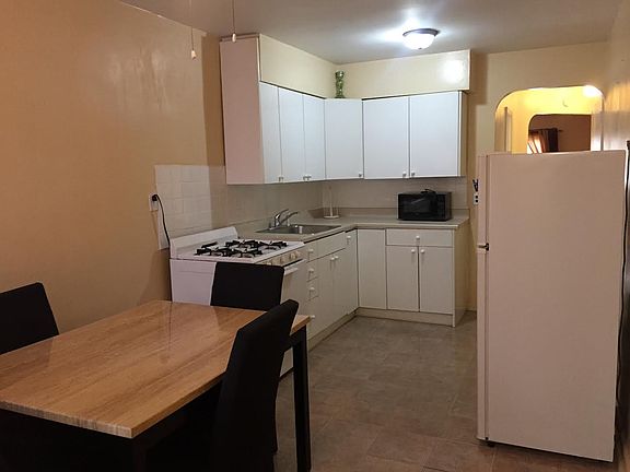 3rd image of 1810 E 53rd St #1