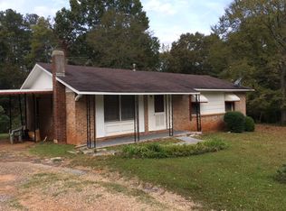 983 Bauskett St, Edgefield, SC 29824