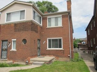 17564 Santa Rosa Dr, Detroit, MI 48221