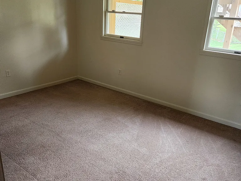 226 Allison Ave — Photo 8