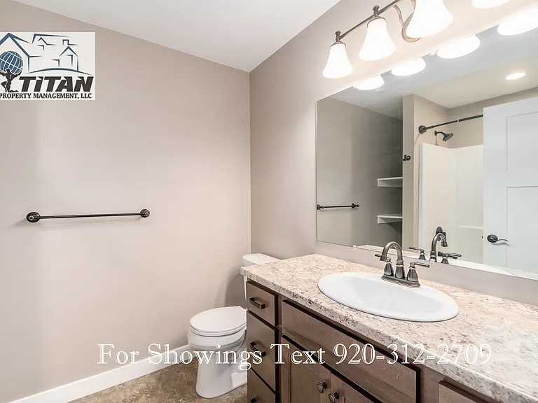 1087 Faith Ct #1 — Photo 16