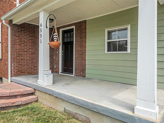 4th image of 6551 Fyler Ave