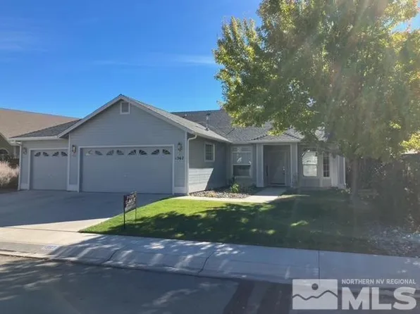 1367 Falstaff Ln, Gardnerville, NV 89410