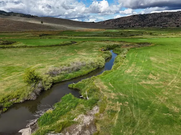 20894 Pioneer Ln, Bridgeport, OR 97819