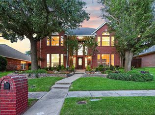 3804 Maywood Dr, Carrollton, TX 75007