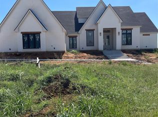 3104 Woodland Ct, Gainesville, TX 76240