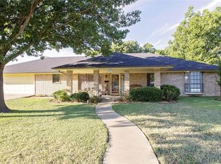 111 W Davis St, Howe, TX 75459