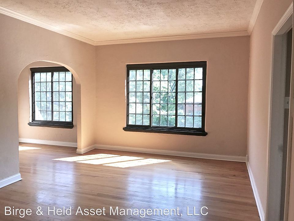 1st image of 5347 N College Ave APT 216