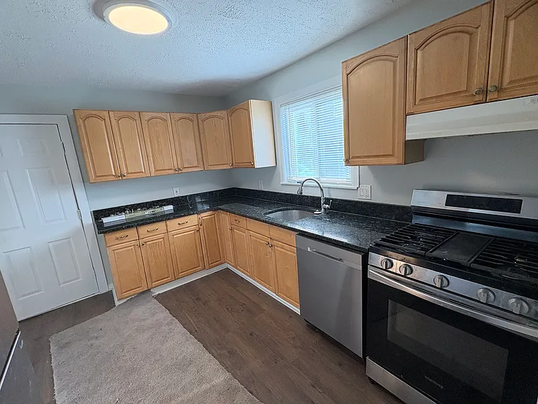 14400 Borgman Ave — Photo 10