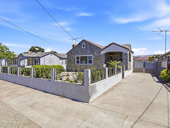 3rd image of 60 N 34th St
