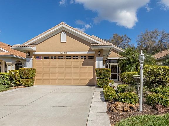 4th image of 5042 Seagrass Dr