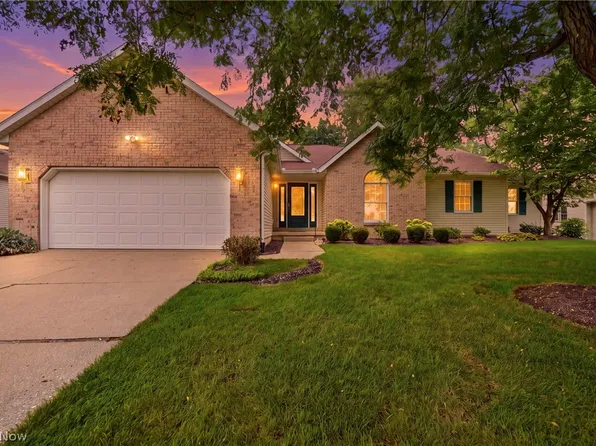 733 Joel Cir, Louisville, OH 44641