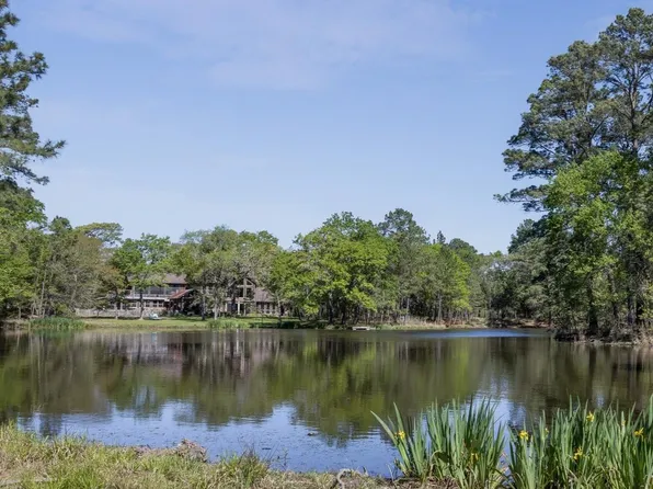 3702 County Road 151, Bedias, TX 77831