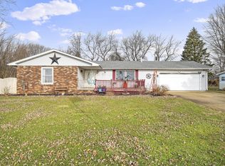 309 E Parker St, Gardner, IL 60424