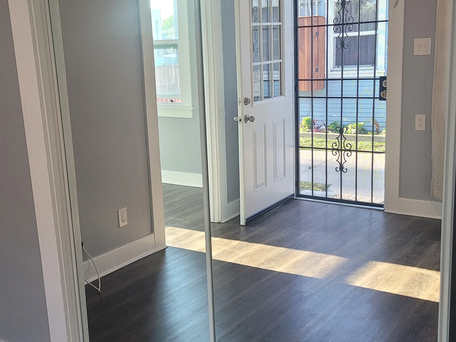 1 bed, 480 sqft, $1,950 — Photo 3