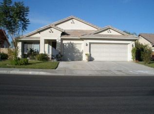 28311 Evening Star Dr, Sun City, CA 92585