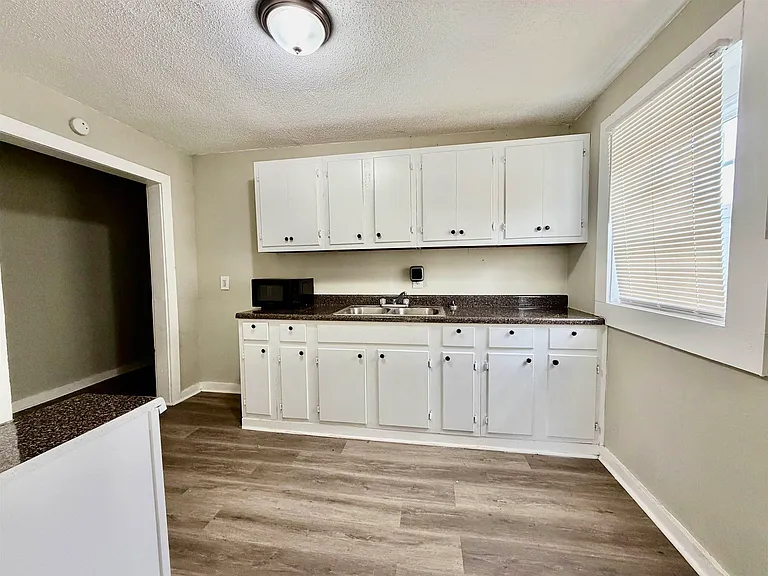 1448 Menager Rd — Photo 15