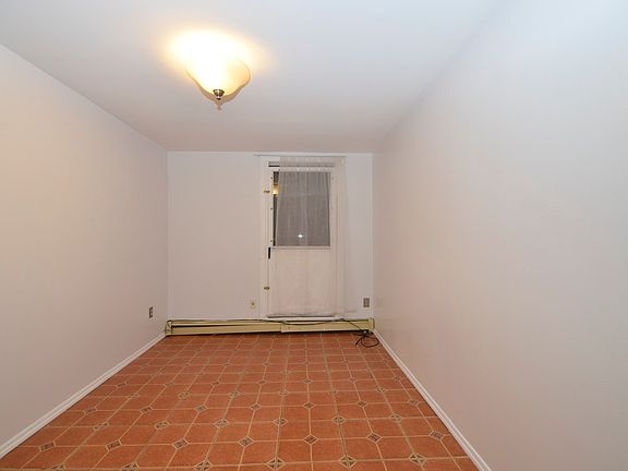 5th image of 470 E 146th St #1