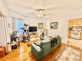 72 Roseland St #1, Cambridge, MA 02140